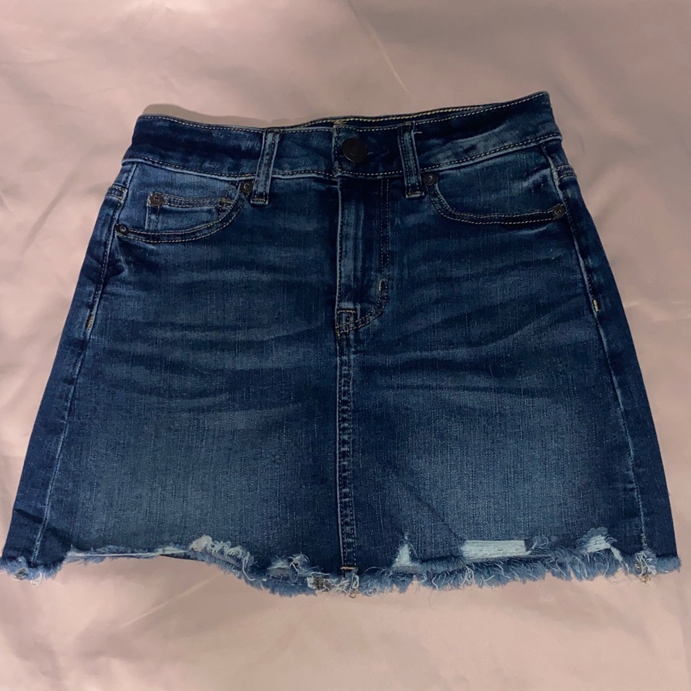 American Eagle Outfitters Skirt 00